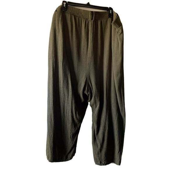 torrid 4 cropped pants wide leg olive green pull-on elastic waist plus size 4X - Picture 4 of 5